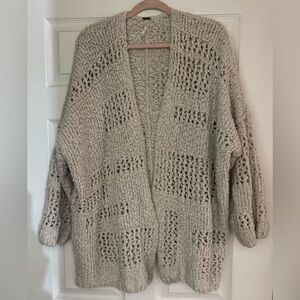 FREE PEOPLE CARDIGAN SIZE M/L